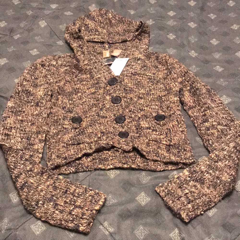 Brown knitted hoodie - buckle